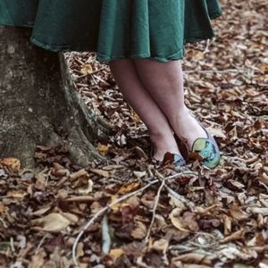 Strange cvlt Reflective Lydia Scary flat.